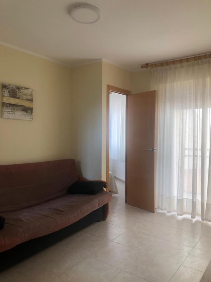 Apartamentos Parada 奥罗佩萨德尔马 外观 照片