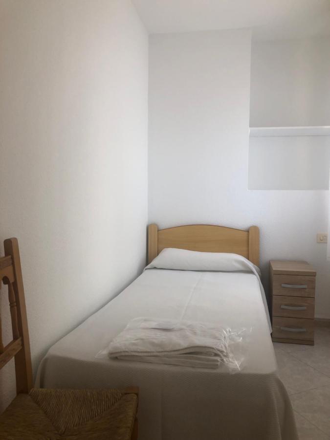 Apartamentos Parada 奥罗佩萨德尔马 外观 照片