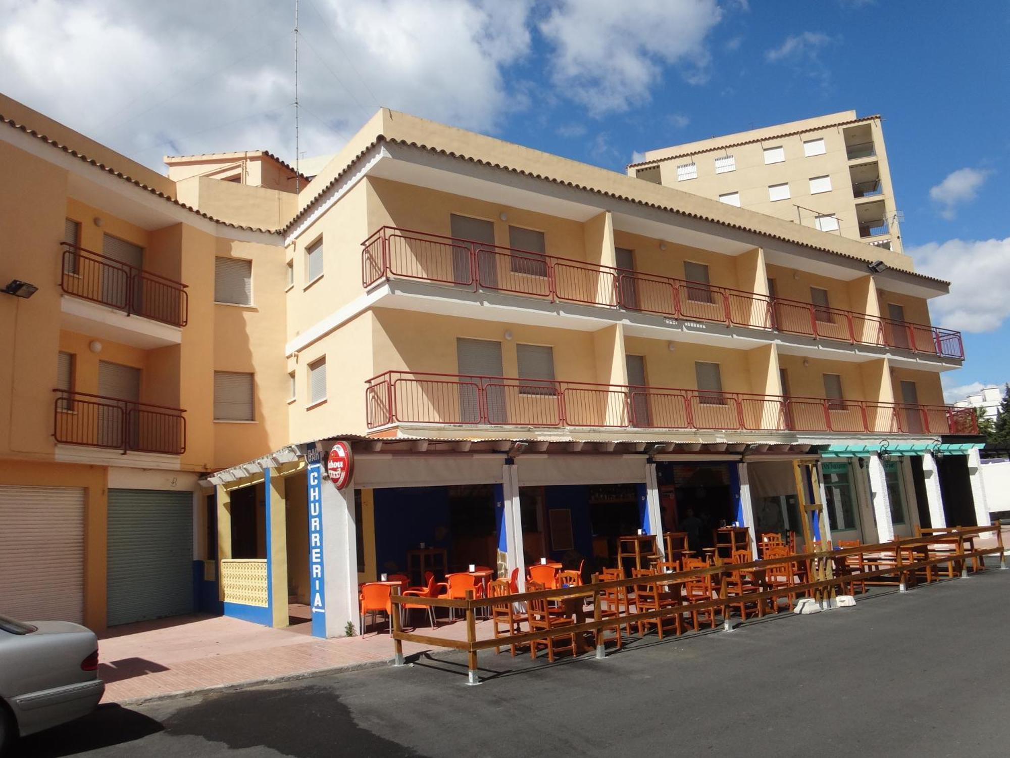 Apartamentos Parada 奥罗佩萨德尔马 外观 照片